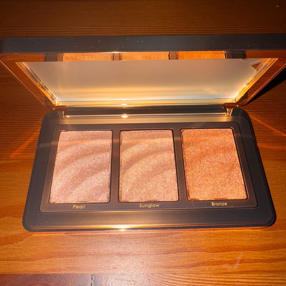 Natasha Denona highlighter Trio